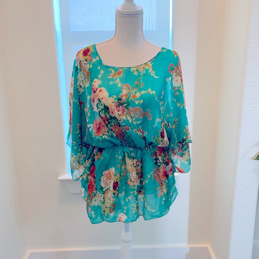 Woman’s blouse